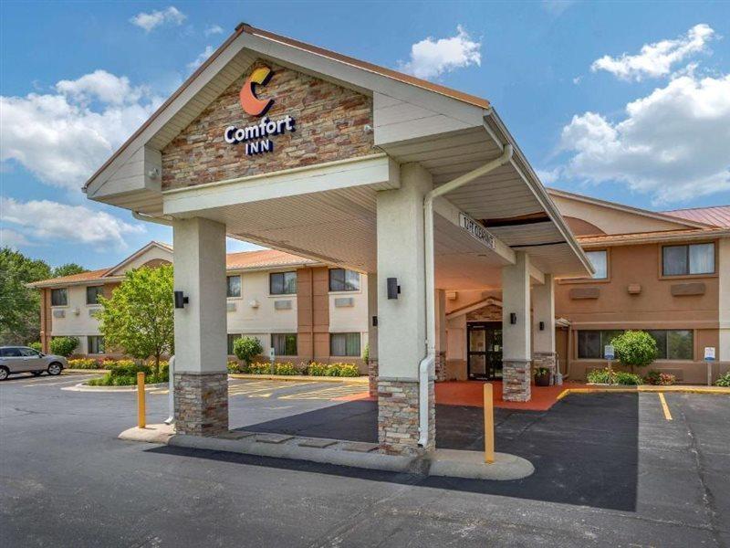Comfort Inn Moline - Quad Cities Екстериор снимка