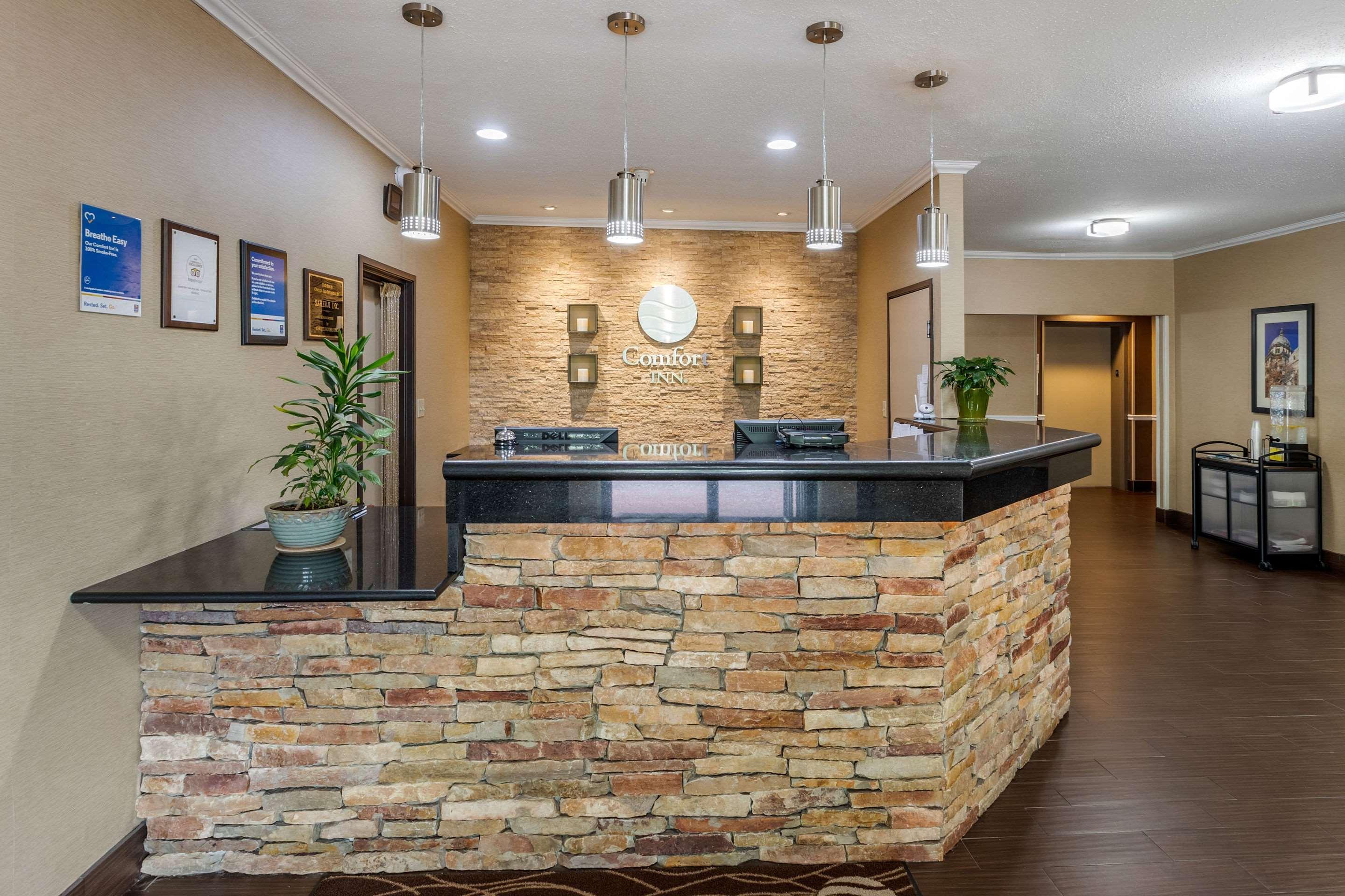 Comfort Inn Moline - Quad Cities Екстериор снимка