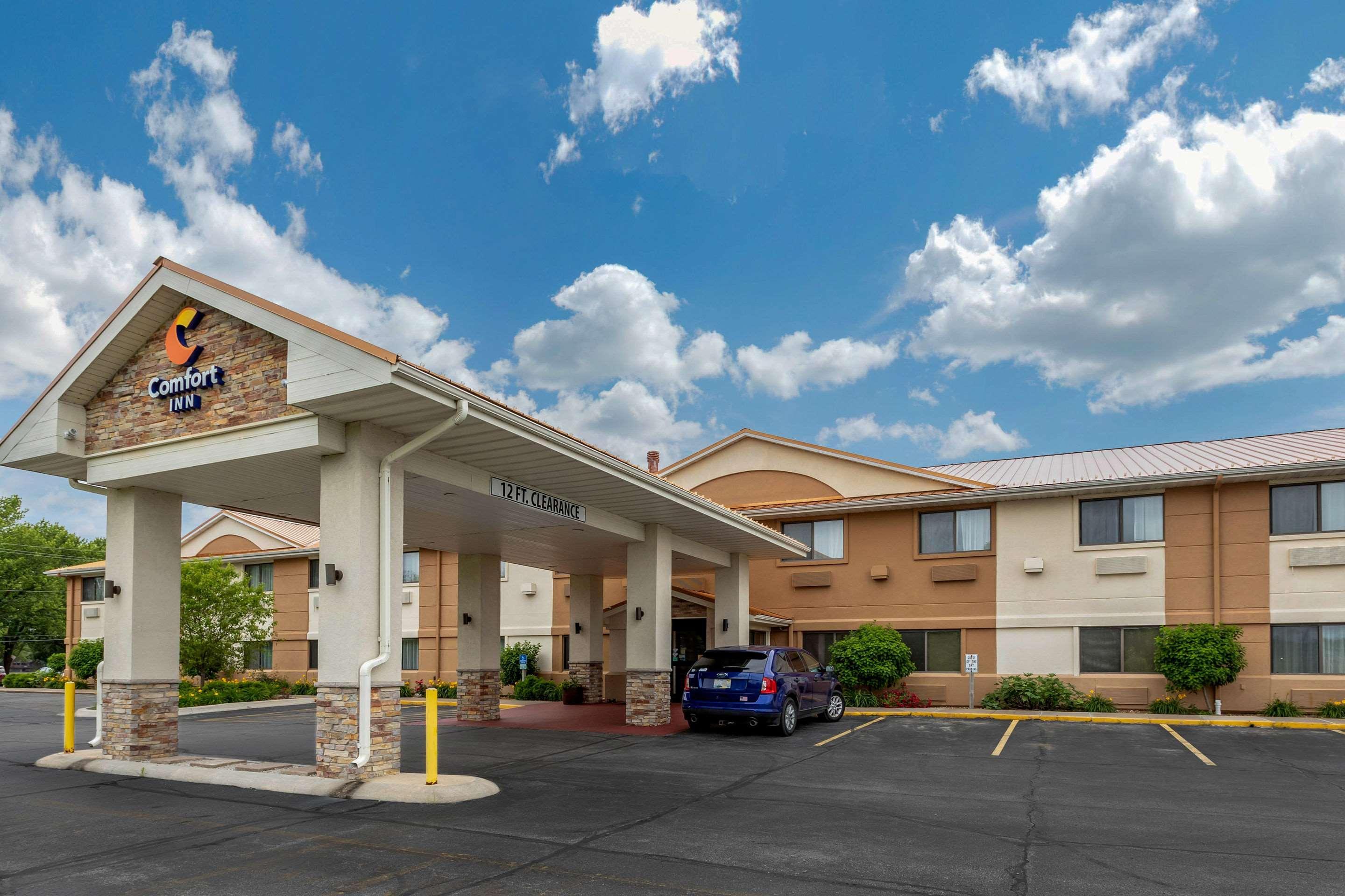 Comfort Inn Moline - Quad Cities Екстериор снимка