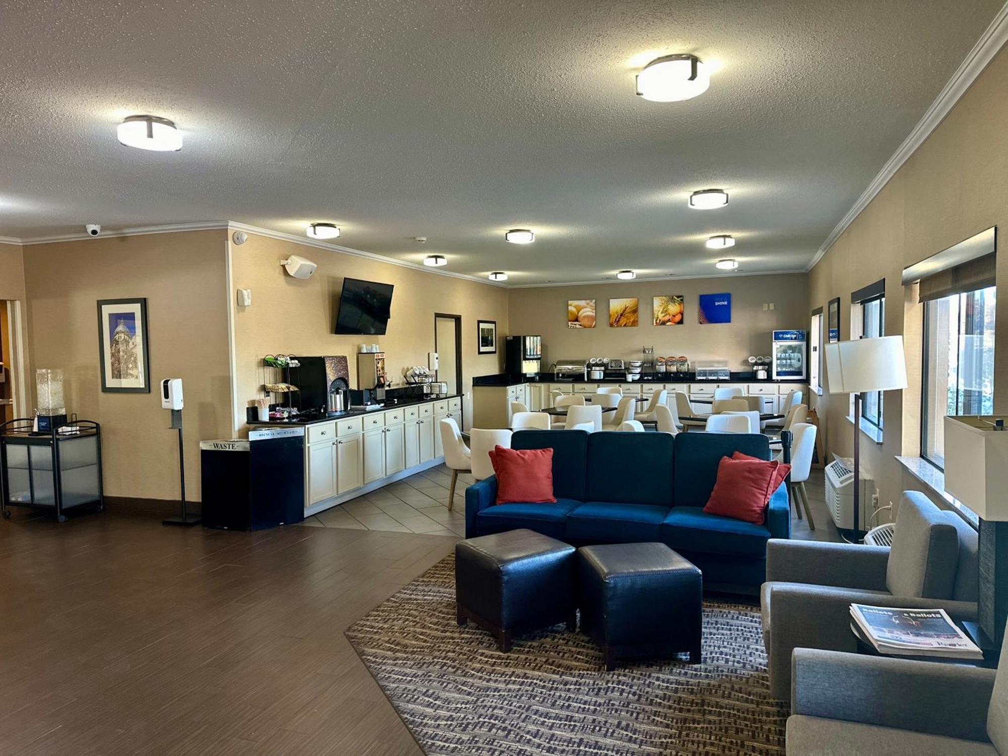 Comfort Inn Moline - Quad Cities Екстериор снимка